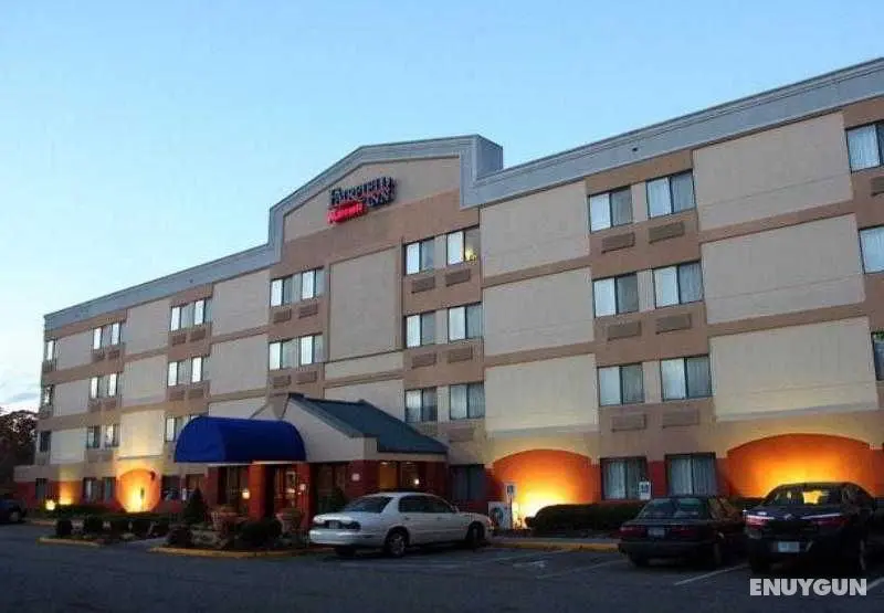 Fairfield Inn Spring Valley Nanuet - Genel
