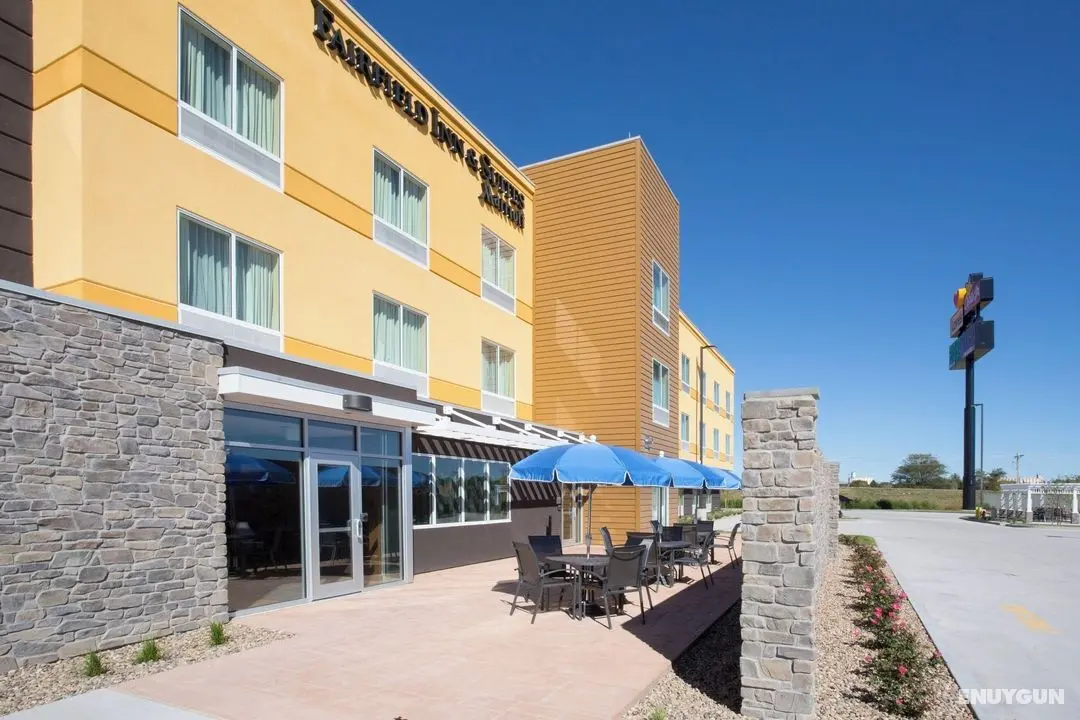 Fairfield Inn & Suites Burlington - Konum Öne Çıkanlar
