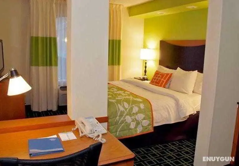 Fairfield Inn & Suites Charleston Airport - Genel