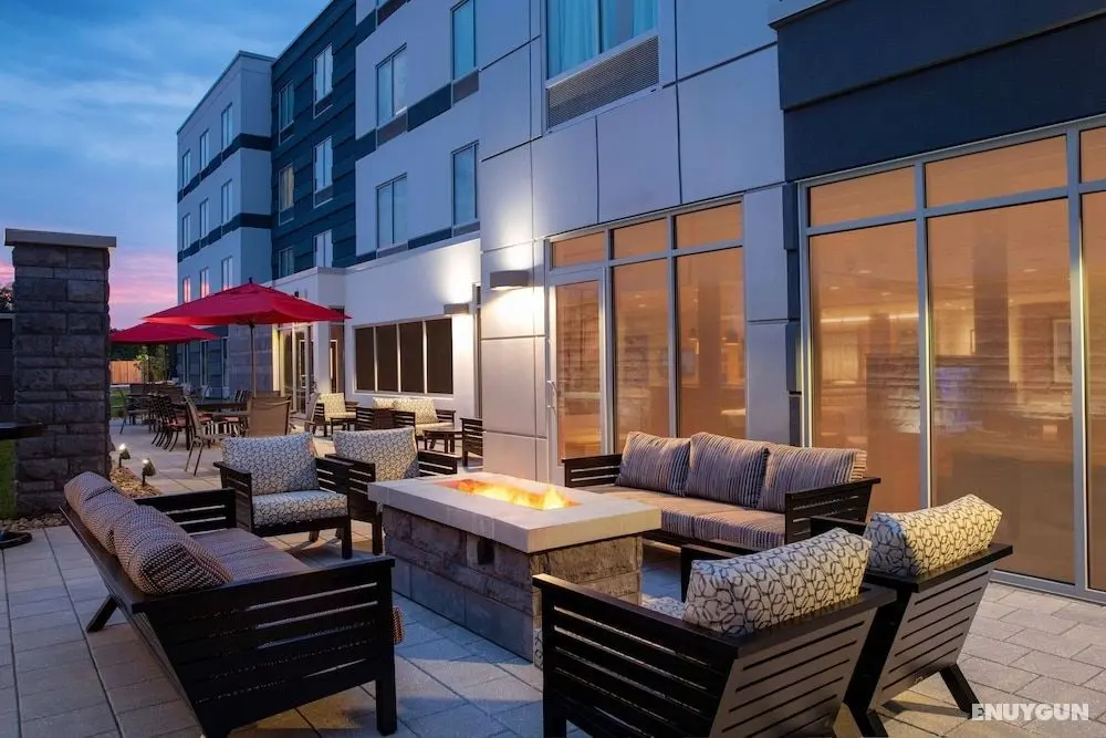 Fairfield Inn & Suites by Marriott Lewisburg - Misafir Tesisleri ve Hizmetleri