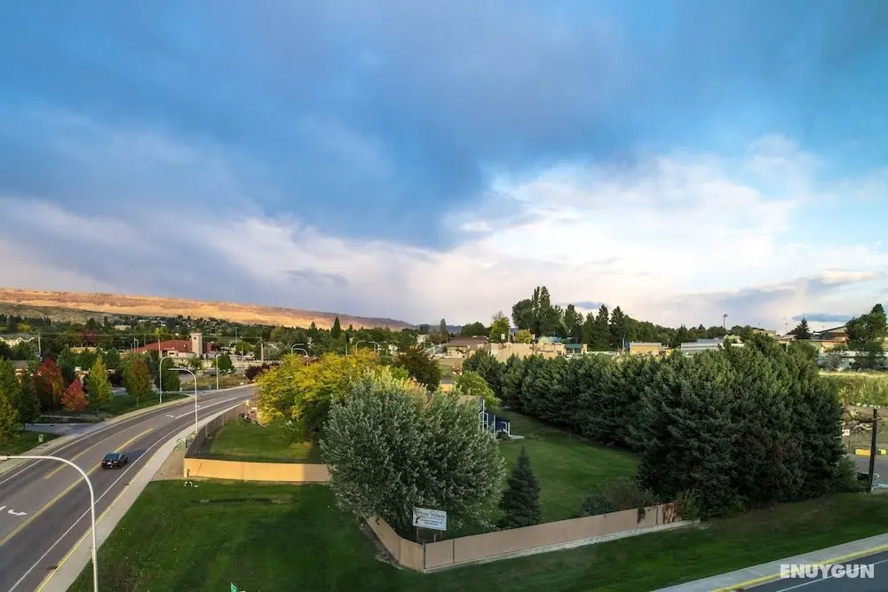 Fairfield Inn & Suites by Marriott Wenatchee - Misafir Tesisleri ve Hizmetleri
