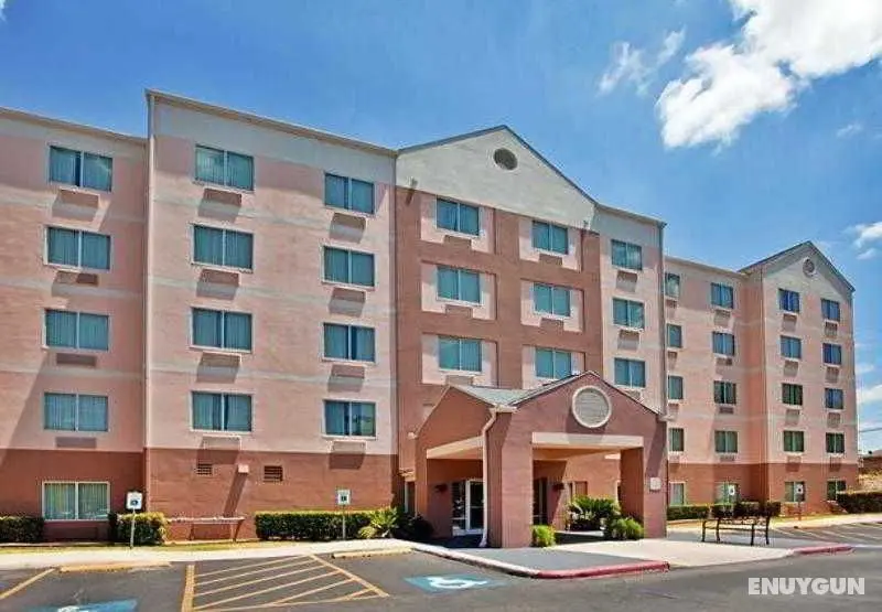 Fairfield Inn & Suites San Antonio Airport - Genel