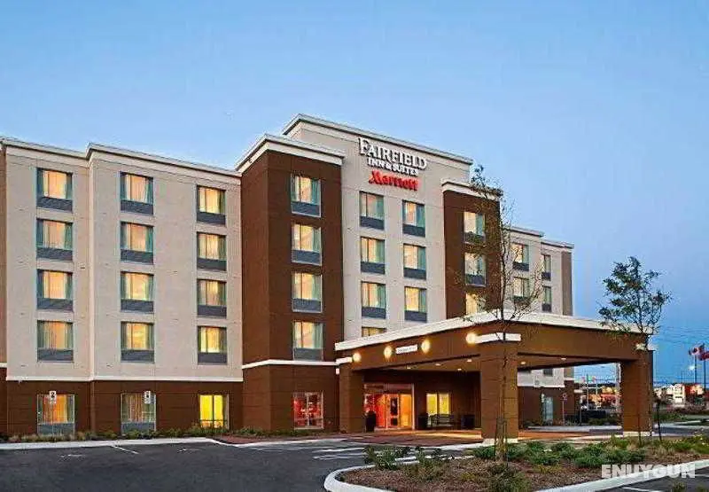 Fairfield Inn & Suites Toronto Mississauga - Genel