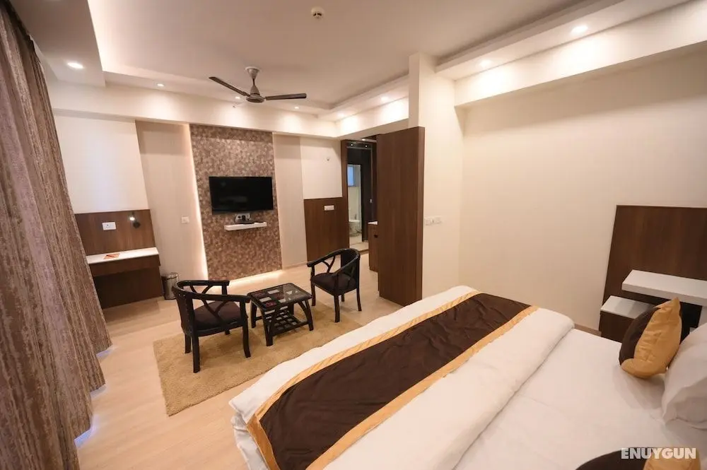 Fairvacanze Inns & Suites Lucknow - Oda