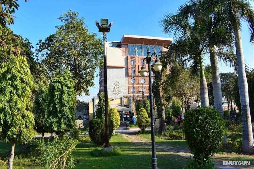 Faletti's Grand Hotel Multan - Dış Mekan