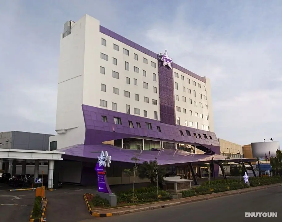 Fame Hotel Gading Serpong - CHSE Certified - Dış Mekan