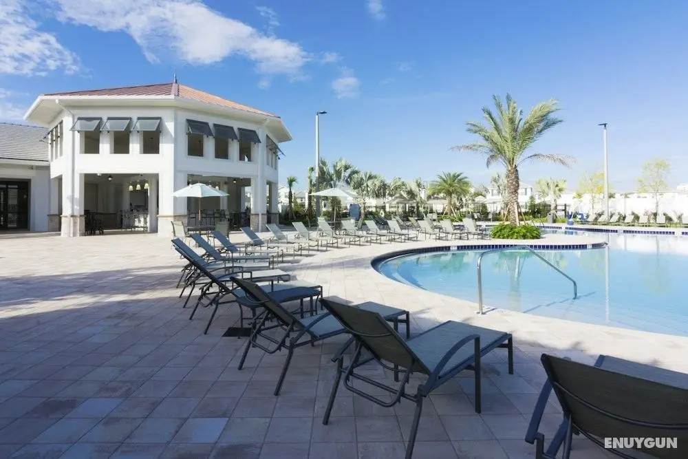 Family Apartment at Storey Lake 272969 - Havuz