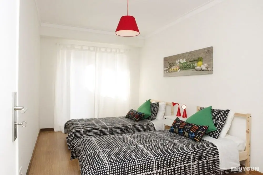 Family Central Apartment in Sao Pedro do Estoril - Öne Çıkan Resim