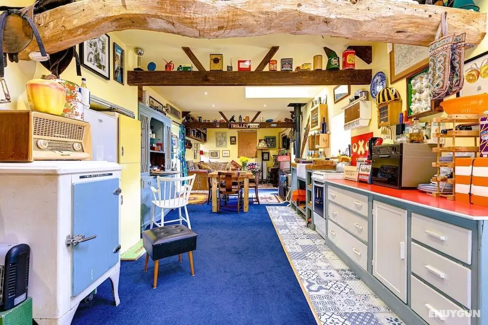 Family Country Cottage With a Private Valley View - Öne Çıkan Resim