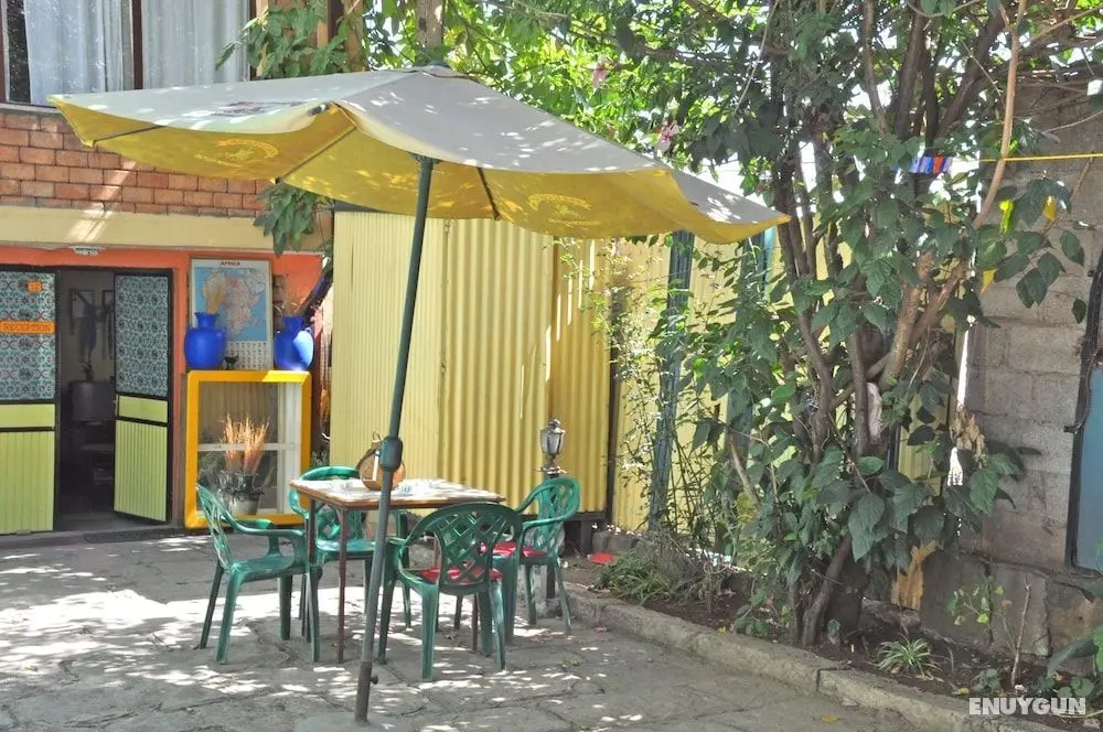 Family Cozy Bed & Breakfast - Dış Mekan