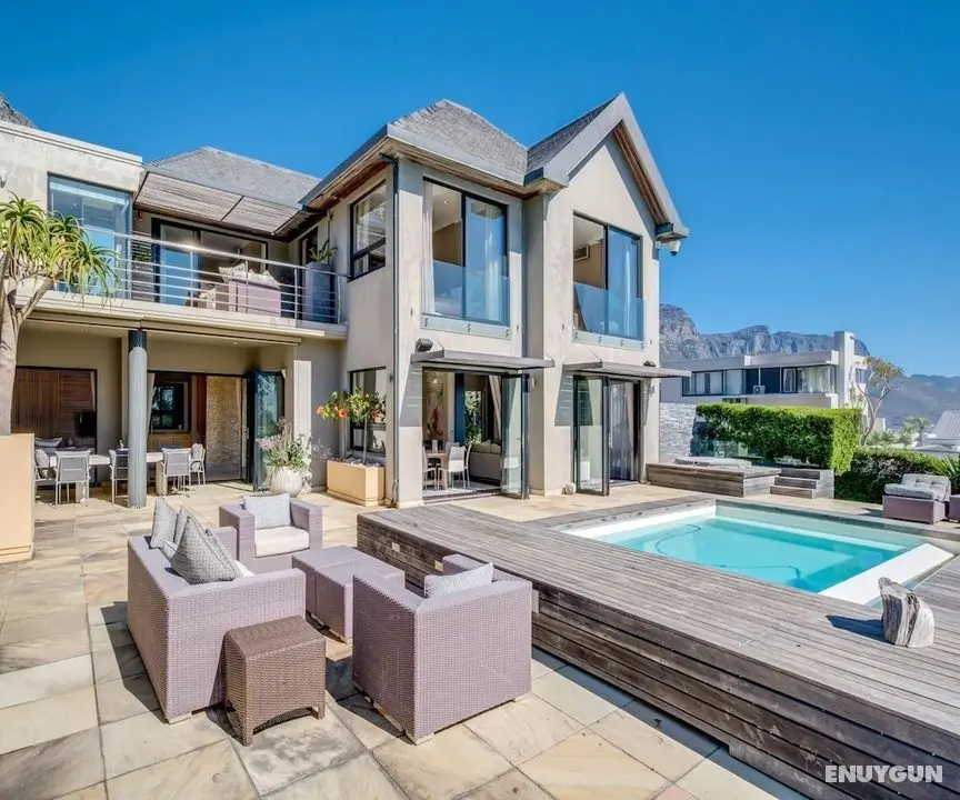 Family Villa in the Heart of Camps Bay Bayon House - Öne Çıkan Resim