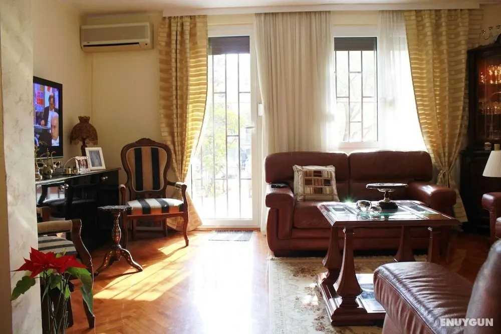 Family Holiday Home - Öne Çıkan Resim