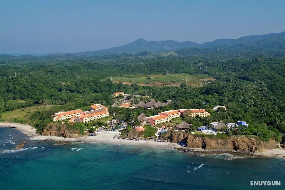 Family Selection at Grand Palladium Vallarta Resort & Spa - All Inclusive - Plaj