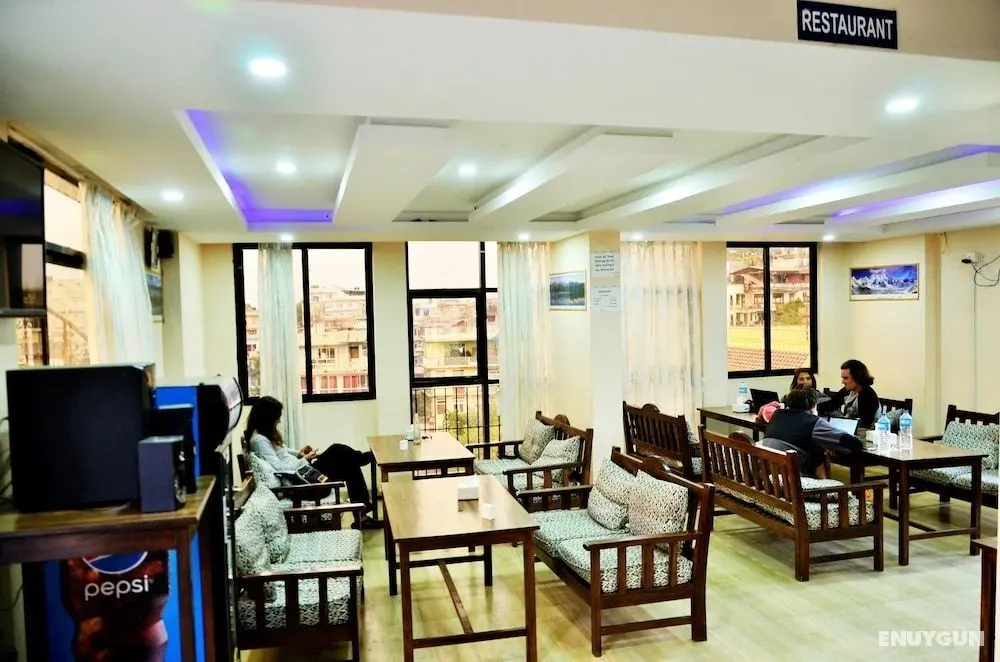 Famous House Kathmandu - Öne Çıkan Resim