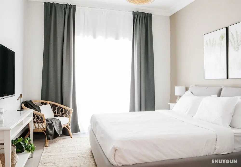 Fantastay - Golden Mile - Öne Çıkan Resim