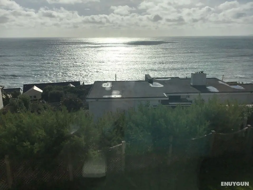 Fantastic Views of the Whole of the bay Porthleven - Plaj