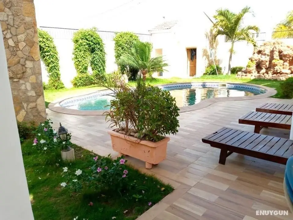 Fatoumata's Three Bedroom Villa - Dış Mekan