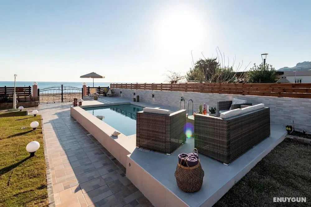 Villa Fay - Havuz