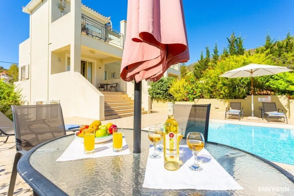 Villa Fedra Large Private Pool Walk to Beach A C Wifi Car Not Required Eco-friendly - 1878 - Oda