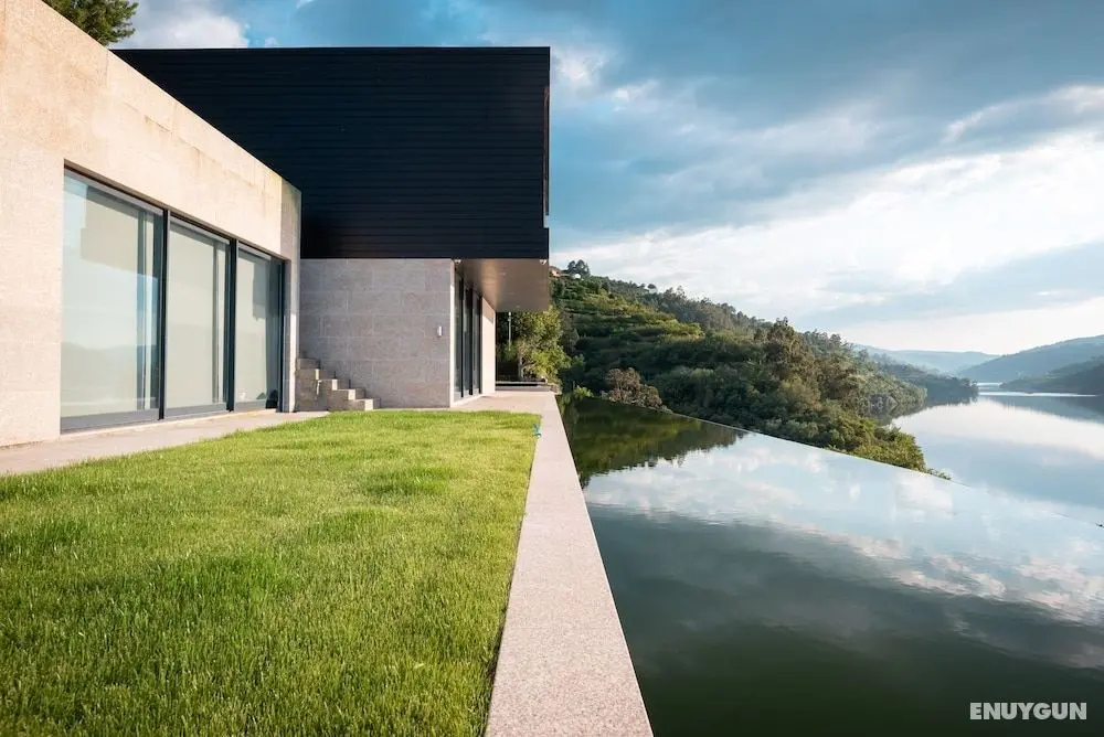 Feel Discovery Douro Cherry - Öne Çıkan Resim