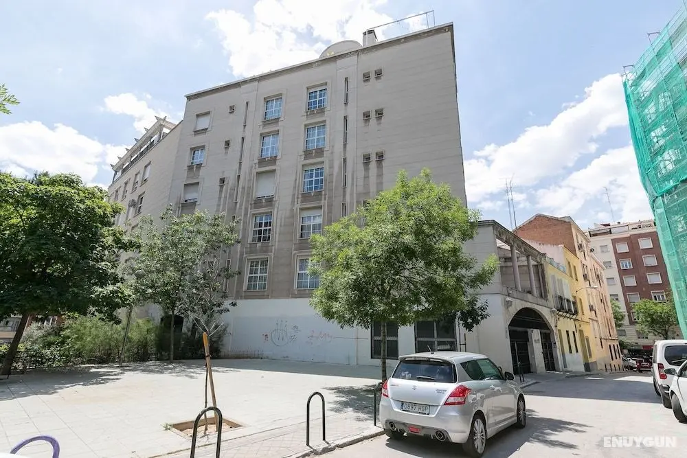 Feelathome Waldorf Suites Apartments - Dış Mekan