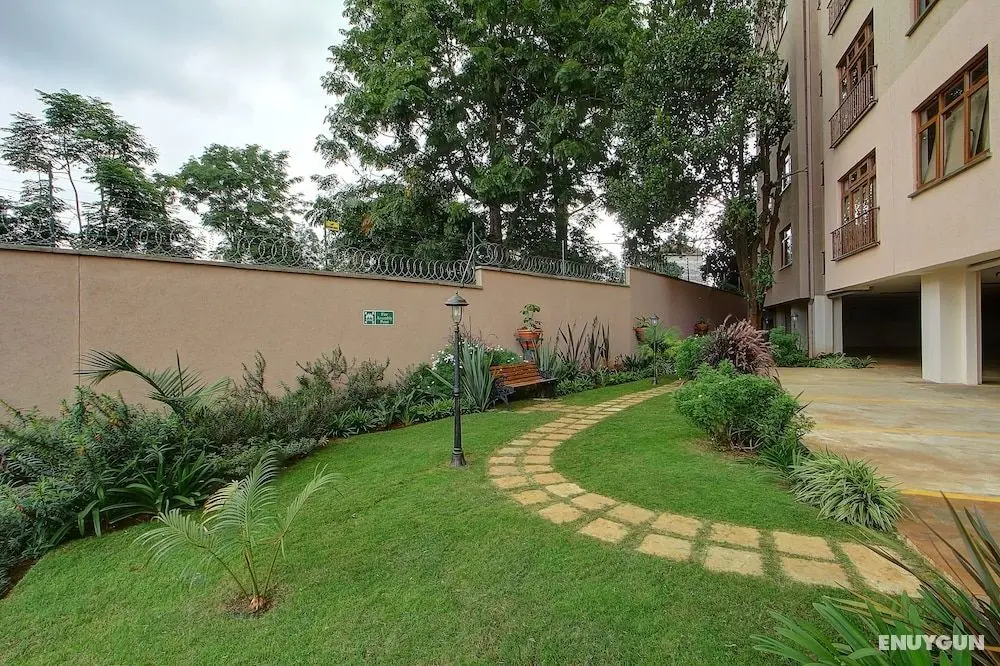 Fenesi Gardens Apartments - Dış Mekan
