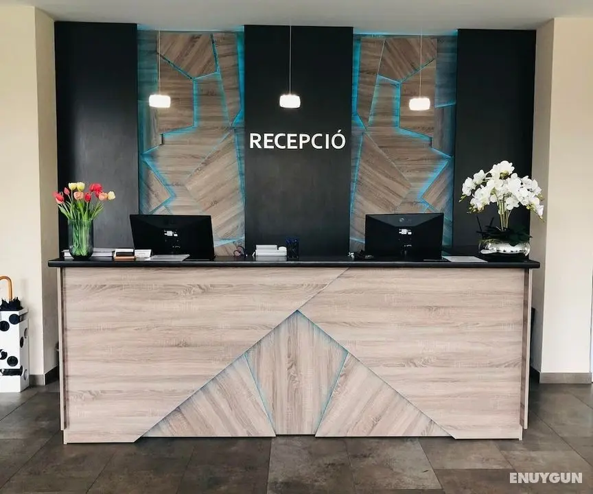 Fenyves Konferencia és Wellness Hotel - Lobi