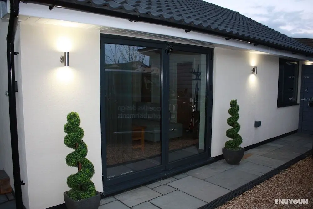Ferndown Holiday Let - Otopark