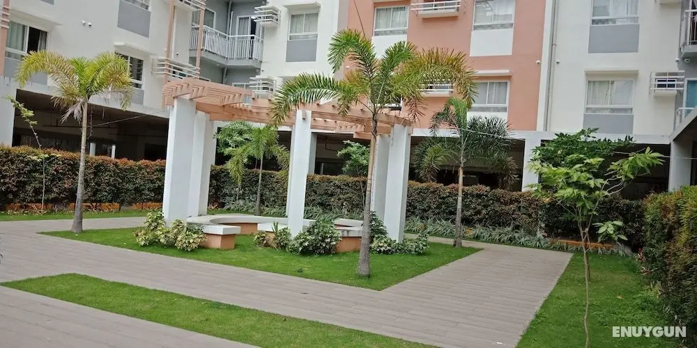 FGR Vacation Home at Mivesa Garden Residences - Dış Mekanlar