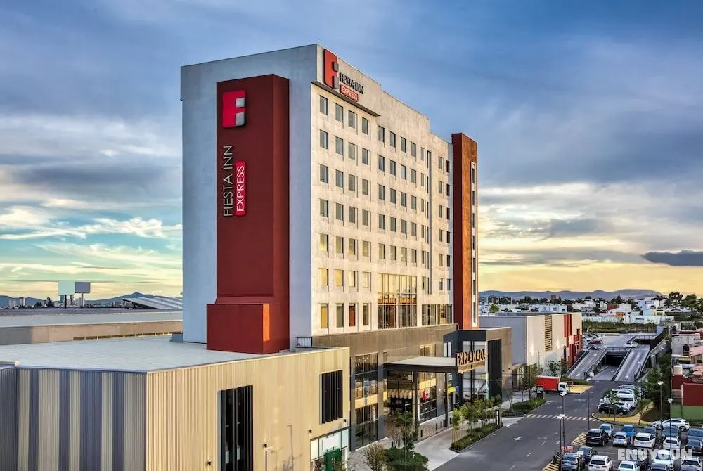 Fiesta Inn Express Puebla Explanada - Dış Mekan
