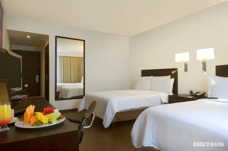 Fiesta Inn Insurgentes Sur - Oda