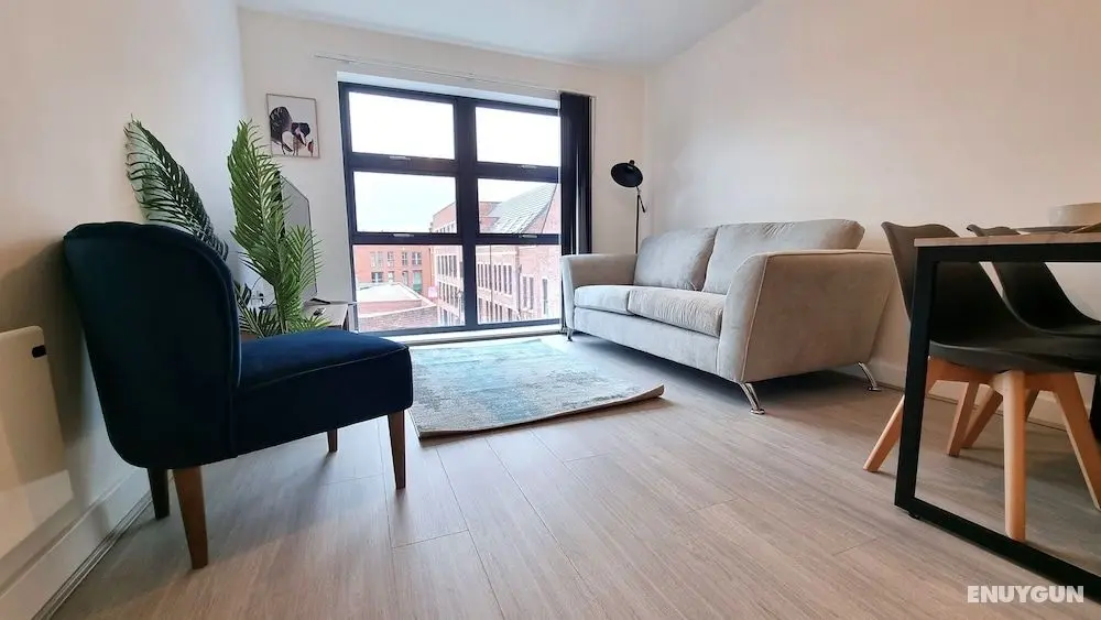 Fifty Sixty - Flat 20 - Öne Çıkan Resim