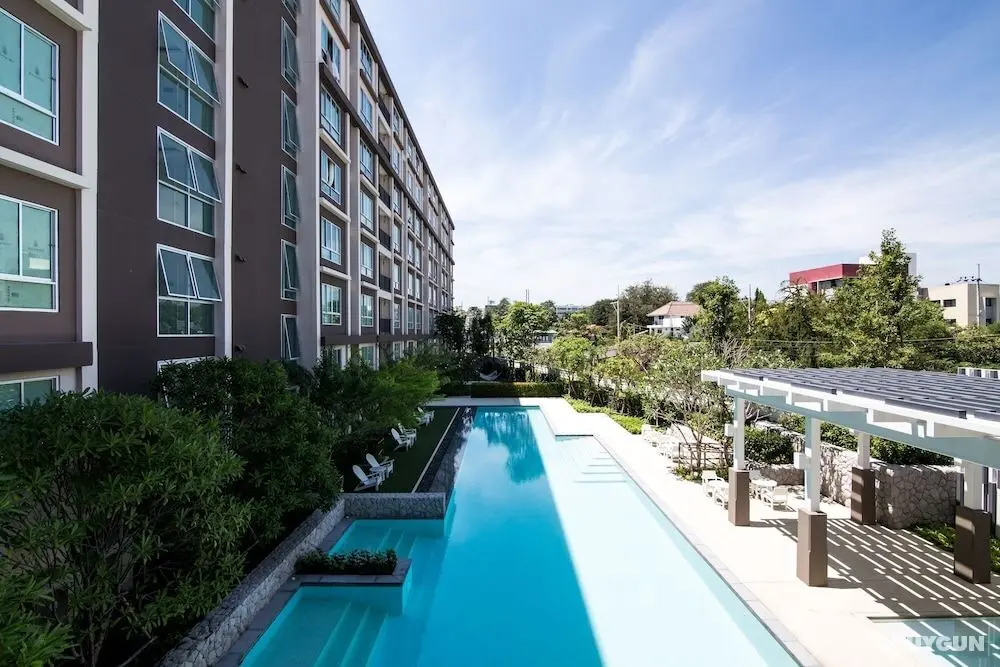 First Choice Suites by the Sea - Havuz
