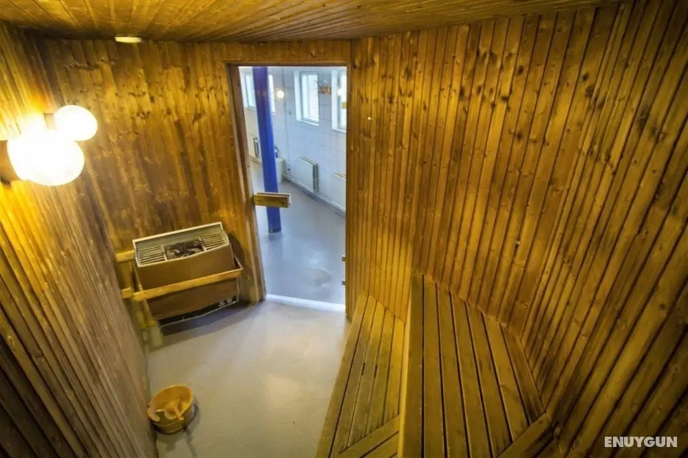 First Hotel Jönköping - Genel