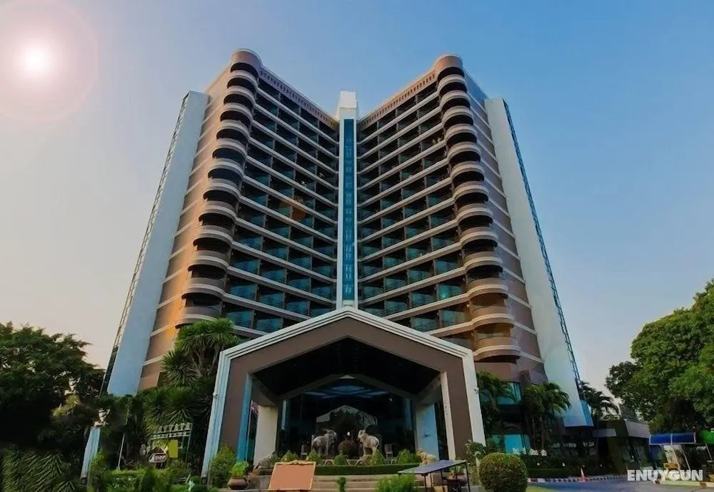 First Pacific Hotel And Convention - Öne Çıkan Resim