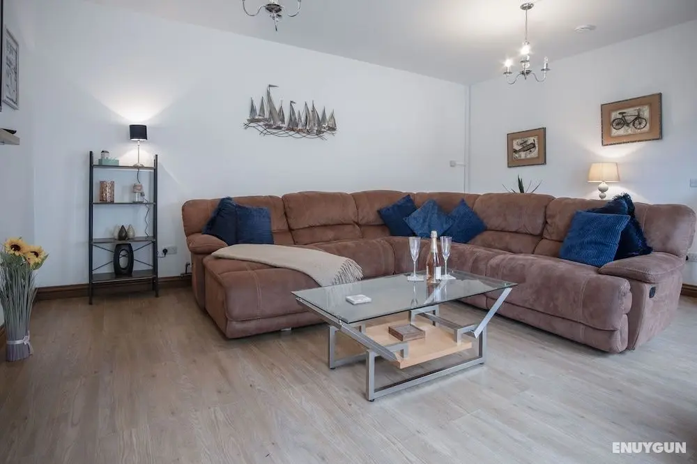 Fletcher Coach House - 3 Bedroom Cottage - Pendine - Öne Çıkan Resim