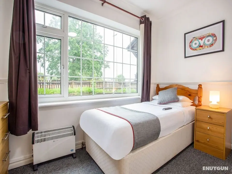 Flexistay Ambers Gatwick Aparthotel - Öne Çıkan Resim