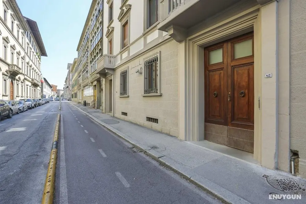 Florence Apartment Great Location - Hosted by Sweetstay - Dış Mekan