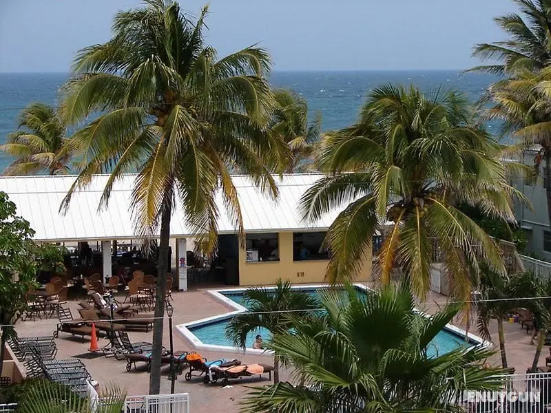 Florida Beach Hotel - Genel