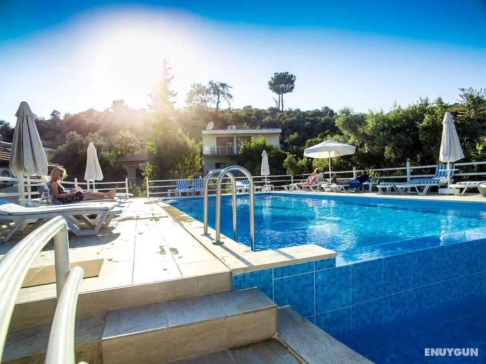 Flower Pension Hotel - Öne Çıkan Resim