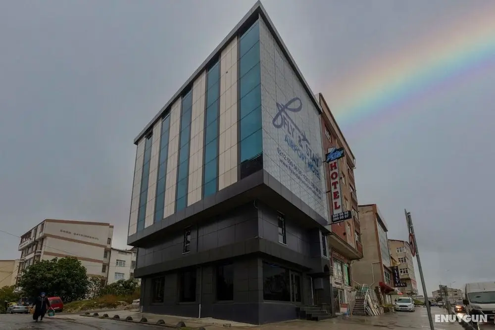Fly And Stay Airport Hotel - Öne Çıkan Resim