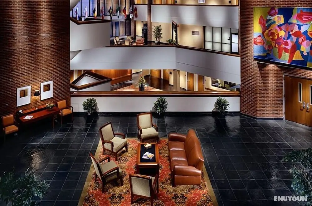 Fogelman Executive Center - Öne Çıkan Resim