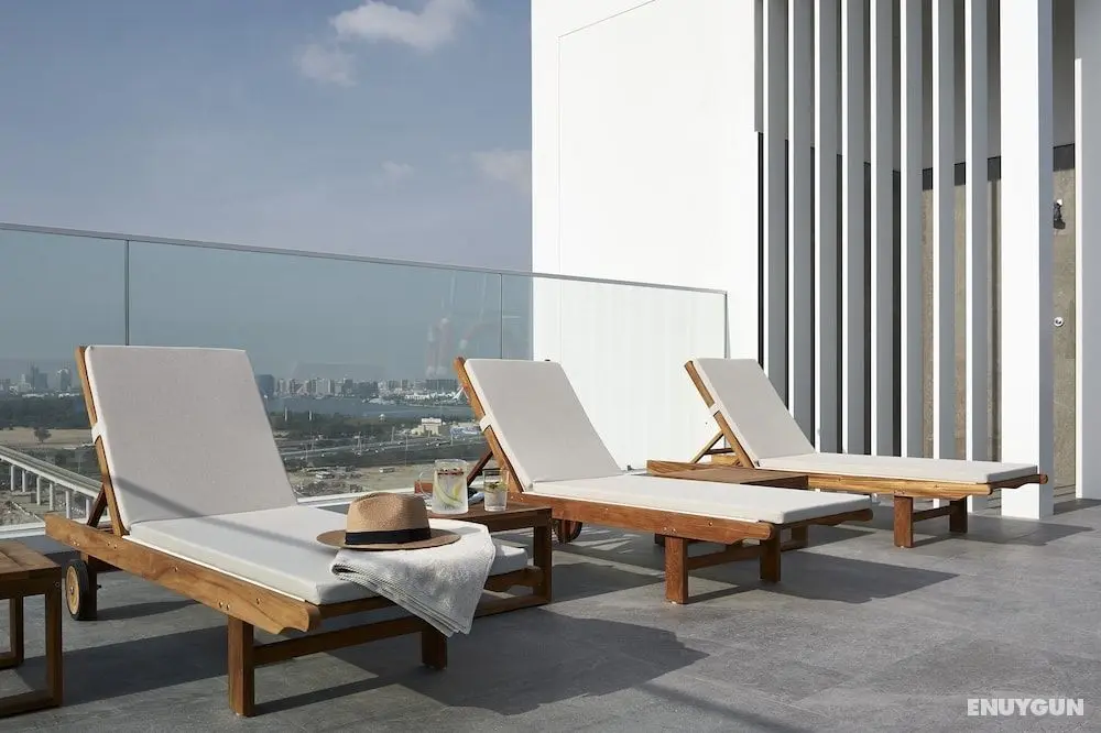 FORM Hotel Al Jadaf, Dubai, a Member of Design Hotels - Misafir Tesisleri ve Hizmetleri
