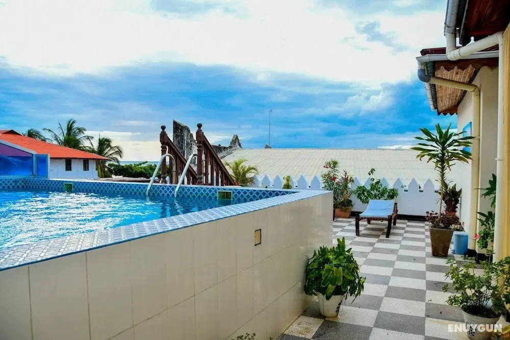 Forodhani Park Hotel - Öne Çıkan Resim