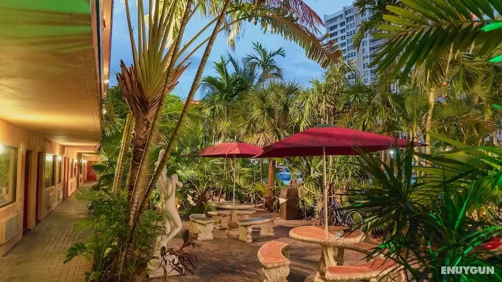 Fort Lauderdale Beach Resort Hotel & Suites - Oda