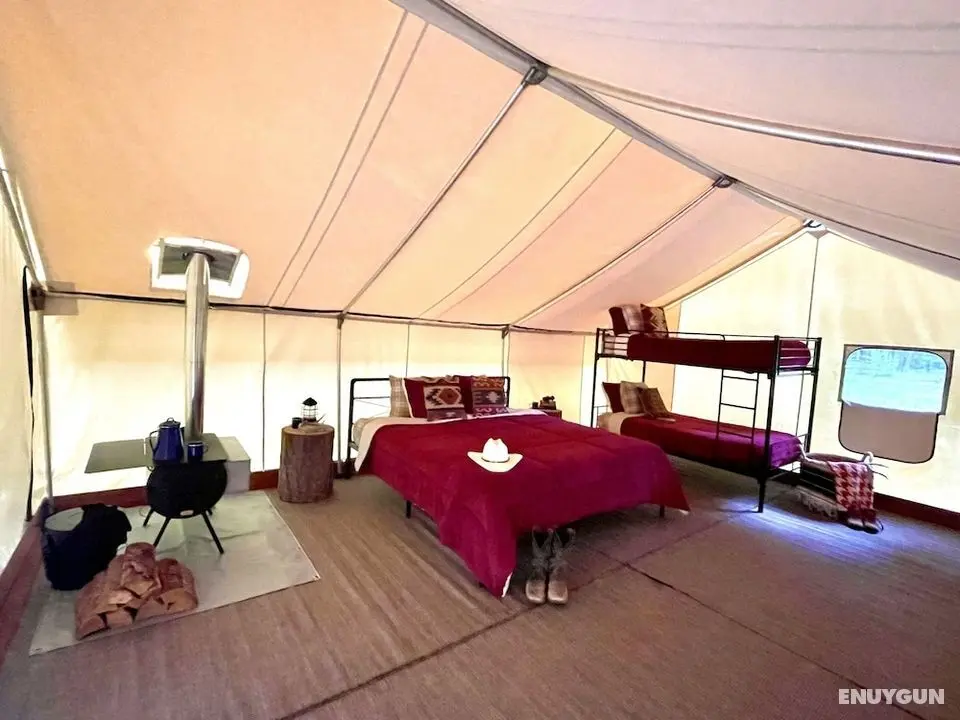 Fortine Creek Camping - Öne Çıkan Resim