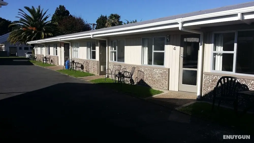 Fountain Court Motel - Dış Mekan