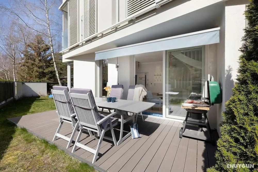 Four Seasons Apartment by Renters - Öne Çıkan Resim