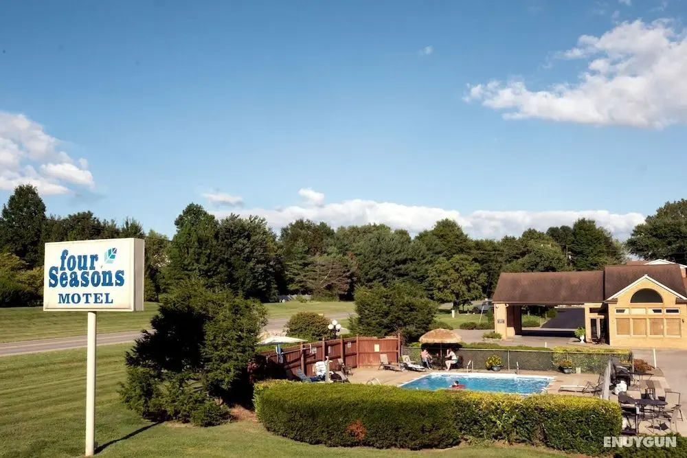 Four Seasons Motel - Dış Mekan
