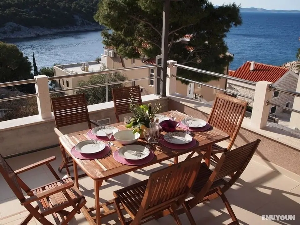 Franco - Secluded Paradise - A3 Franceska - Öne Çıkan Resim